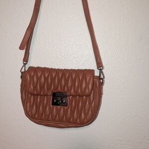 Badgley Mischka Quilted Tan Crossbody Bag with Snap-Lock Closure